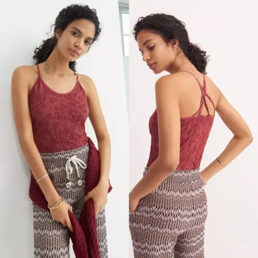 Anthropologie Zene Seamless Textured Tank Top In Red In Size S EUC